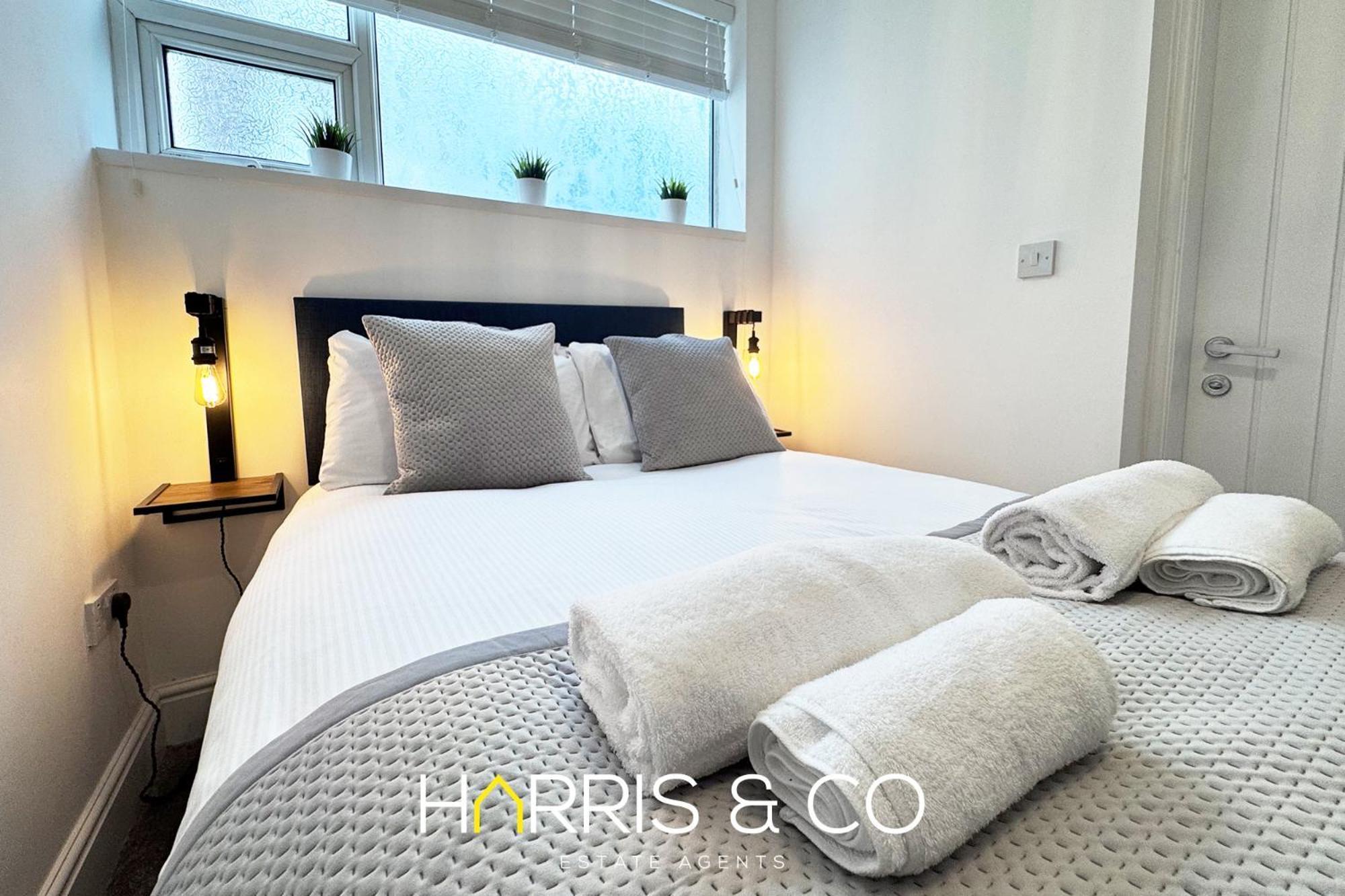 New Sandpiper Apartments Fleetwood Extérieur photo