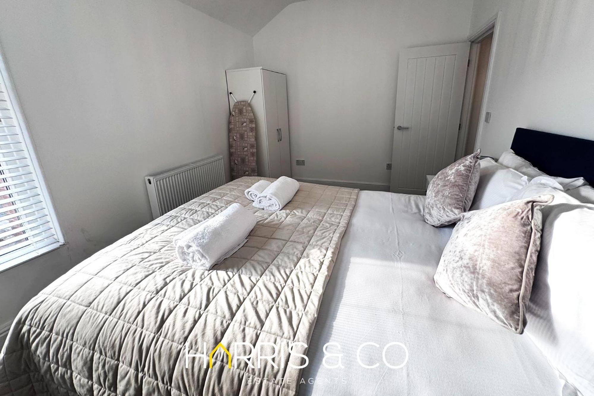 New Sandpiper Apartments Fleetwood Extérieur photo