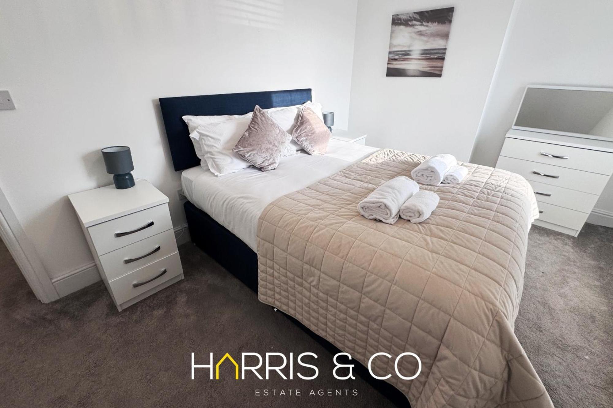 New Sandpiper Apartments Fleetwood Extérieur photo